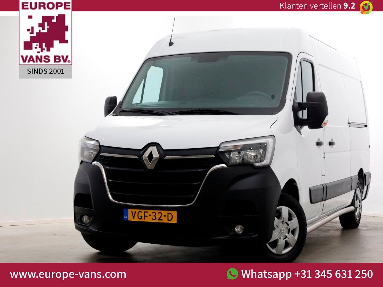 Renault Master - T33 2.3 dCi 135pk L2H2 Airco/Navi/2x Schuifdeur 06-2020 - AutoWereld.nl