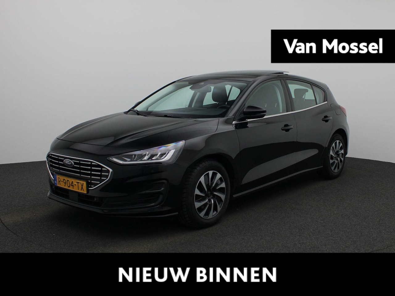 Ford Focus - 1.0 EcoBoost Hybrid Titanium | Panorama dak | Navigatie | Climate control | Parkeer sensor - AutoWereld.nl