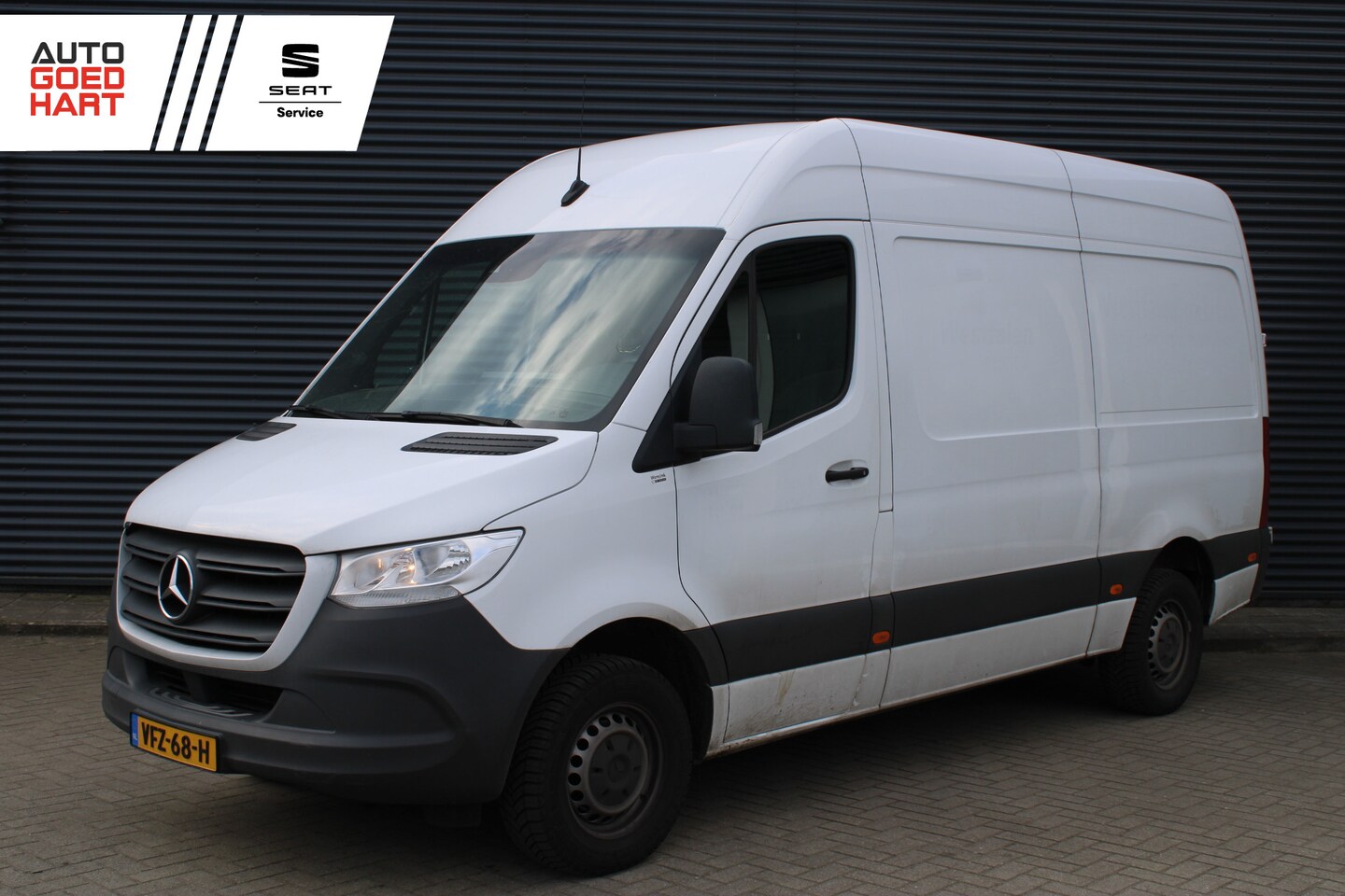 Mercedes-Benz Sprinter - 316 2.2 CDI L2H2 DC EURO VI-D Camera Navigatie Chauffersstoel - AutoWereld.nl