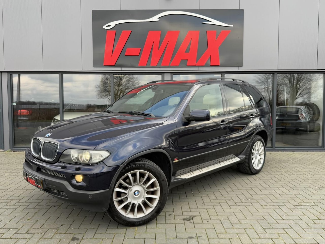 BMW X5 - 3.0d Aut Maritime Individual Pano Leder Carplay Stoelverw - AutoWereld.nl