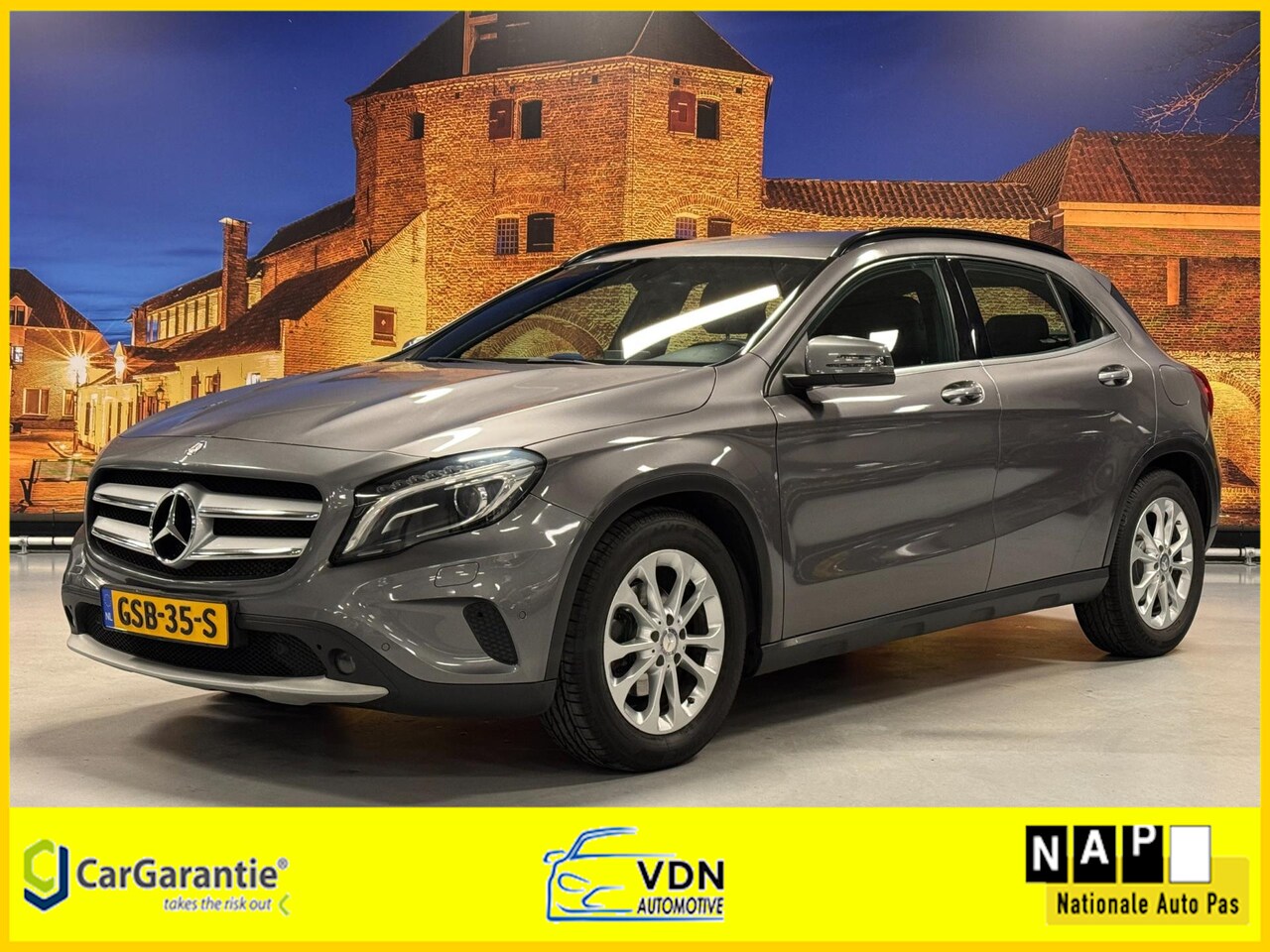 Mercedes-Benz GLA-Klasse - 200 Ambition Automaat Xenon PDC - AutoWereld.nl