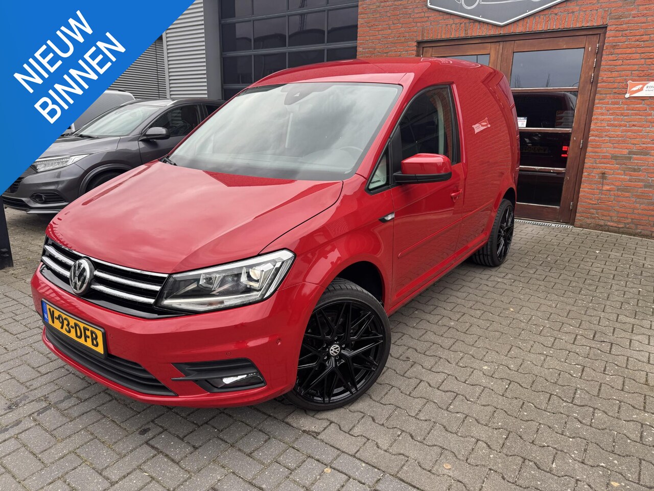 Volkswagen Caddy - 2.0 TDI L1H1 BMT Exclusive Edition 2.0 TDI L1H1 BMT Exclusive Edition - AutoWereld.nl