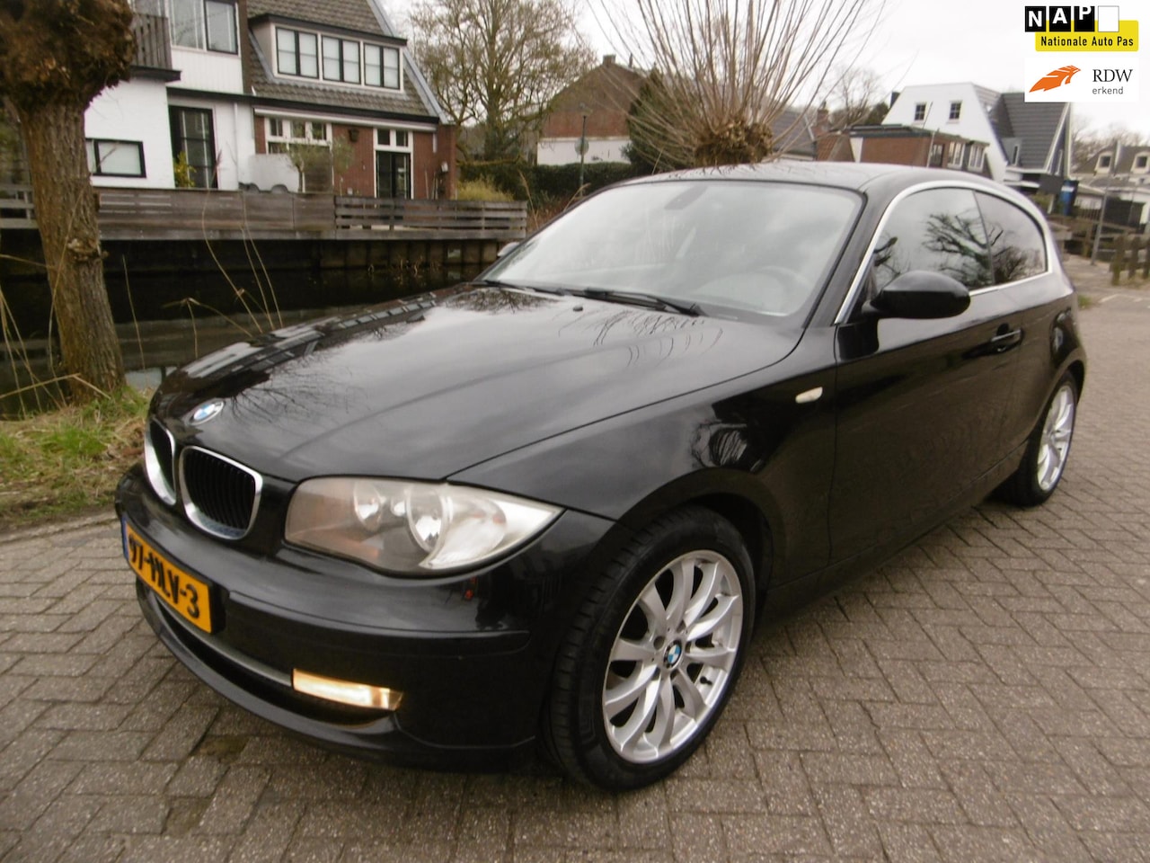 BMW 1-serie - 118i 3-deurs 143pk Airco 111.000km NAP Youngtimer - AutoWereld.nl