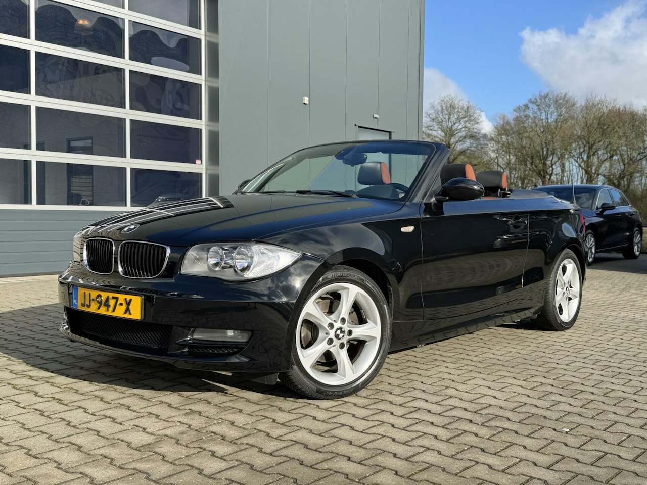 BMW 1-serie Cabrio - 118i 2.0 143pk High Executive - AutoWereld.nl