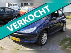 Peugeot 206 - 1.1 X-Design LM-Velgen Elec ramen CPV Zuinig NAP APK