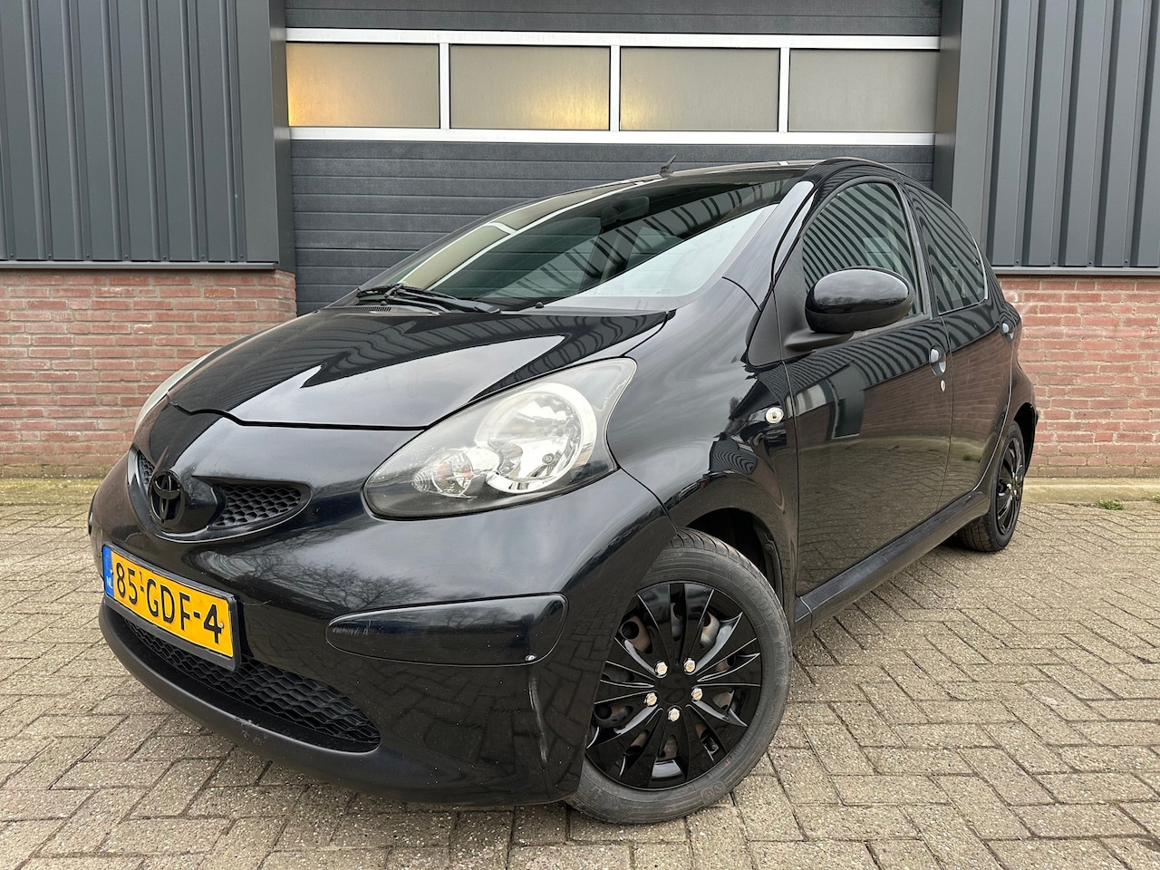 Toyota Aygo - 1.0-12V + Airco APK 28-1-2026 - AutoWereld.nl