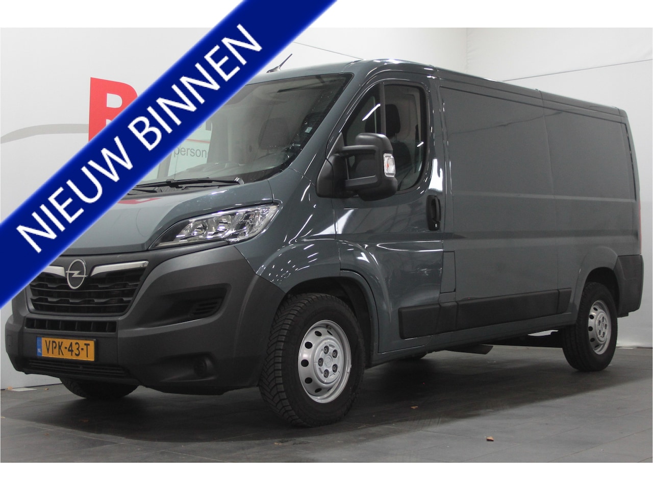 Opel Movano - 2.2D 140 Zwaar L2H1 Edition - Airco / Bluetooth / Trekhaak - AutoWereld.nl