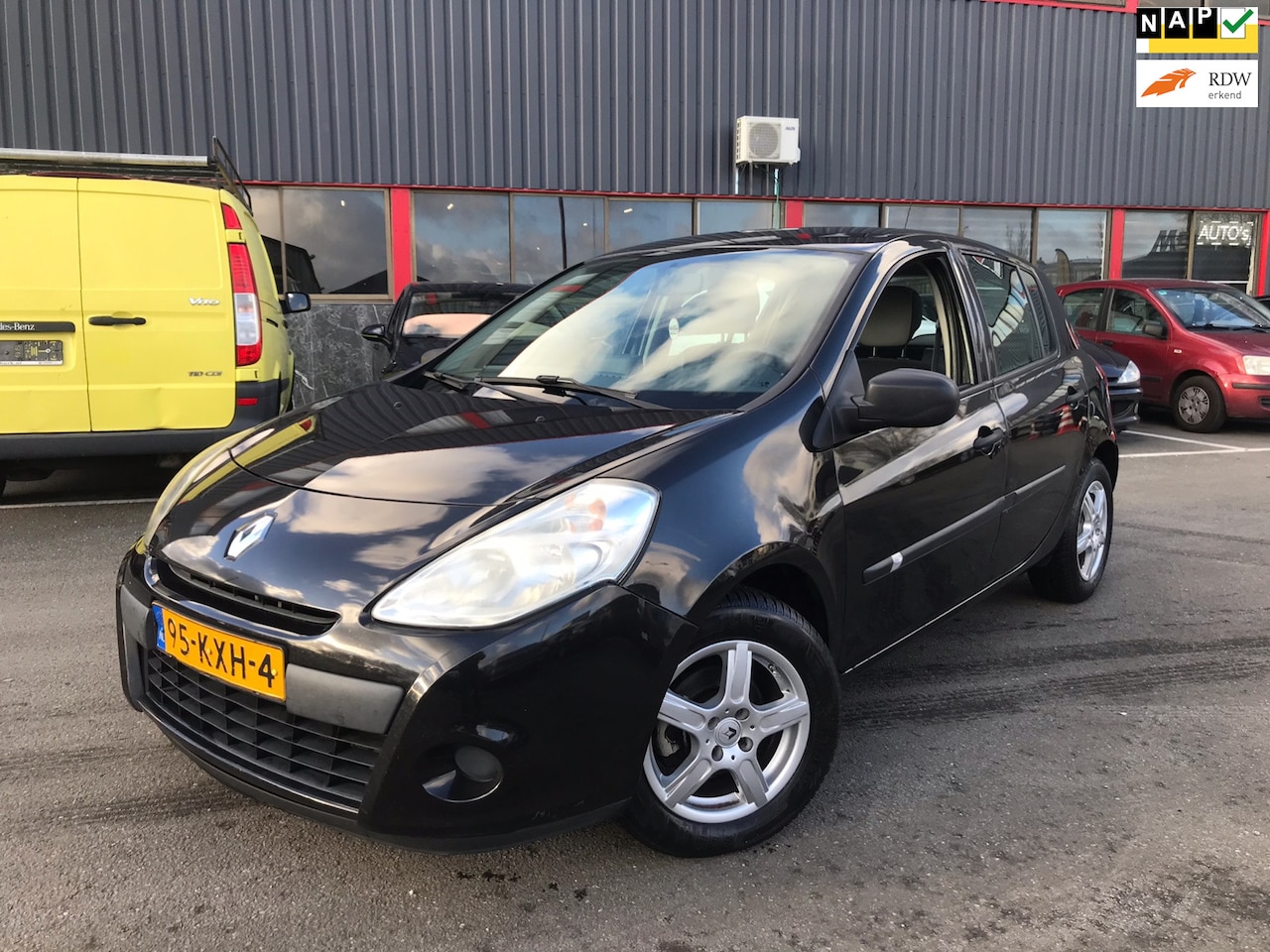 Renault Clio - 1.2 TCe Special Line / NWE APK / AIRCO / - AutoWereld.nl