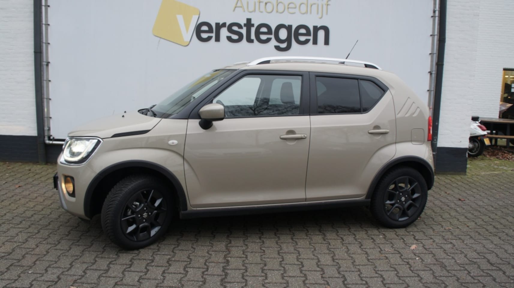 Suzuki Ignis - 1.2 SH Select - AutoWereld.nl