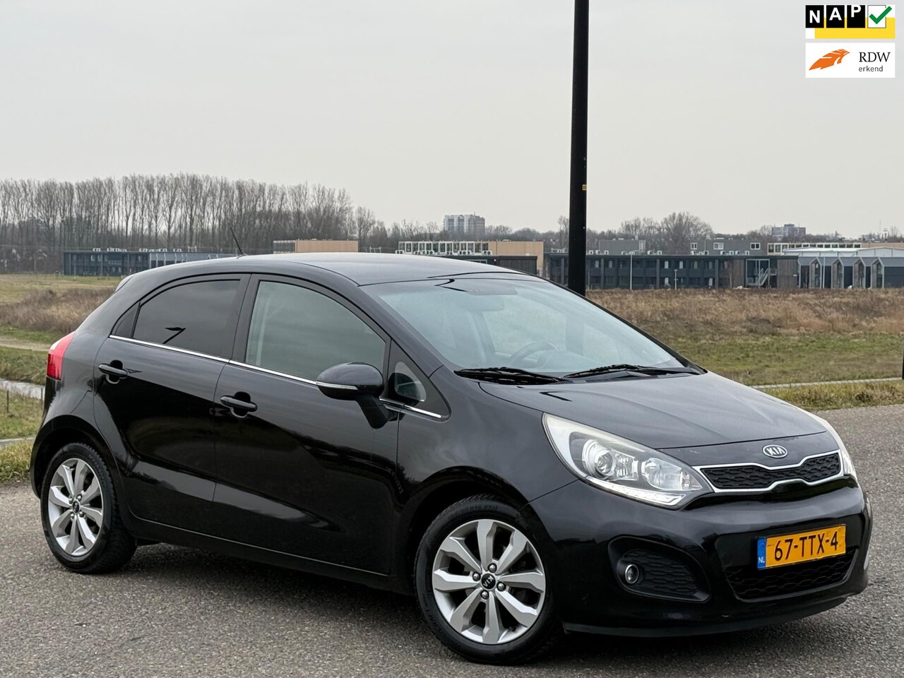 Kia Rio - 1.2 CVVT 2e Eignr/Start/Stop/Xenon/Led/Clima/Cruise/Nap/Boekjes - AutoWereld.nl