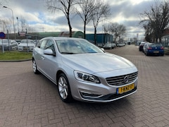 Volvo V60 - 2.0 D4 Summum automaat