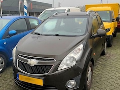 Chevrolet Spark - 1.2 16V 5-DEURS AIRCO LEES ADVERTENTIE