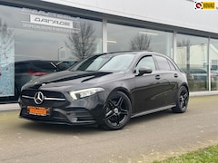 Mercedes-Benz A-klasse - 200 Business Solution AMG , night -pakket panoramadak , sfeerverlichting