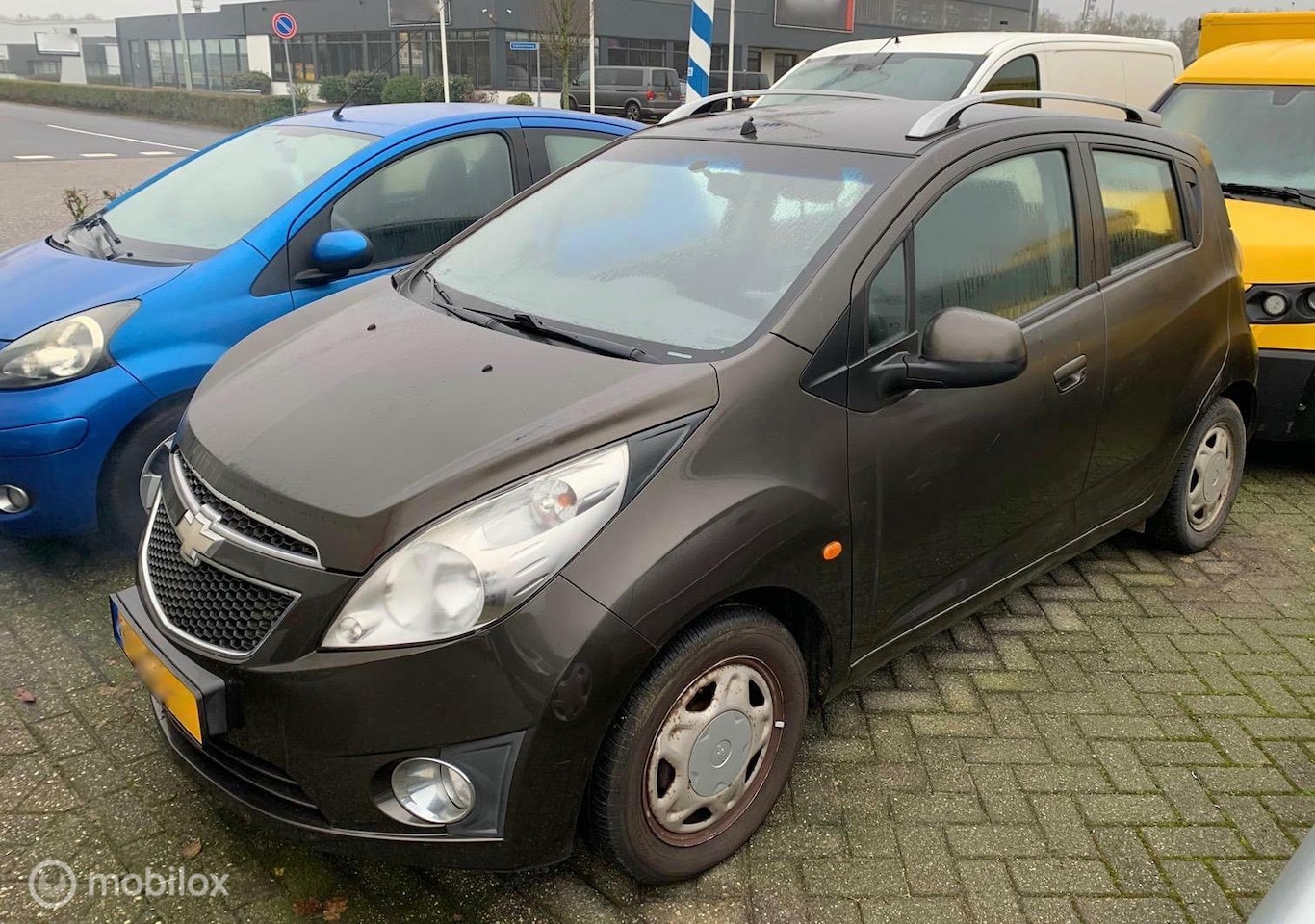 Chevrolet Spark - 1.2 16V 5-DEURS AIRCO LEES ADVERTENTIE !!! - AutoWereld.nl