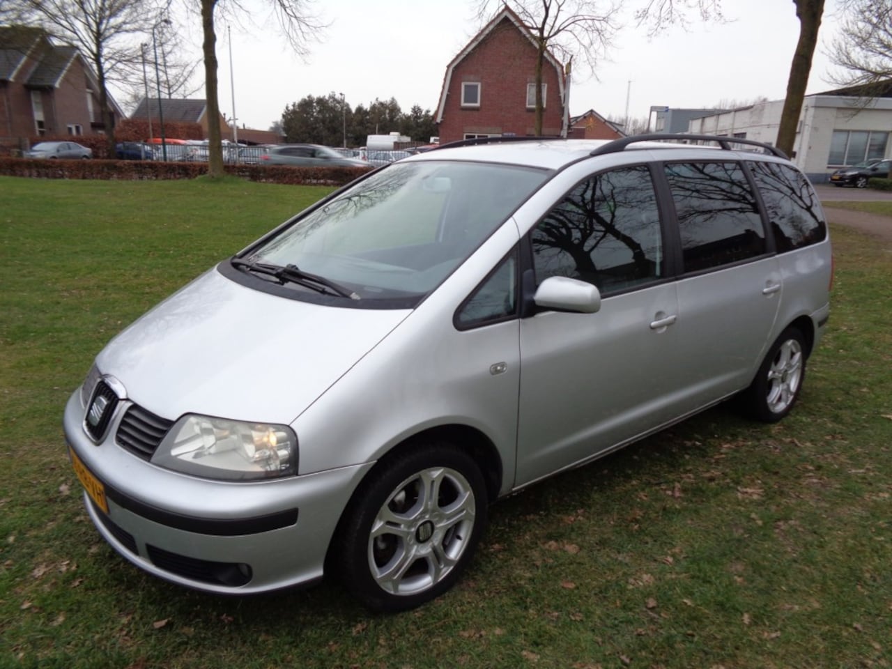 Seat Alhambra - 1-12-2025  a p k, 1.8-20VT 7 Persoons - AutoWereld.nl