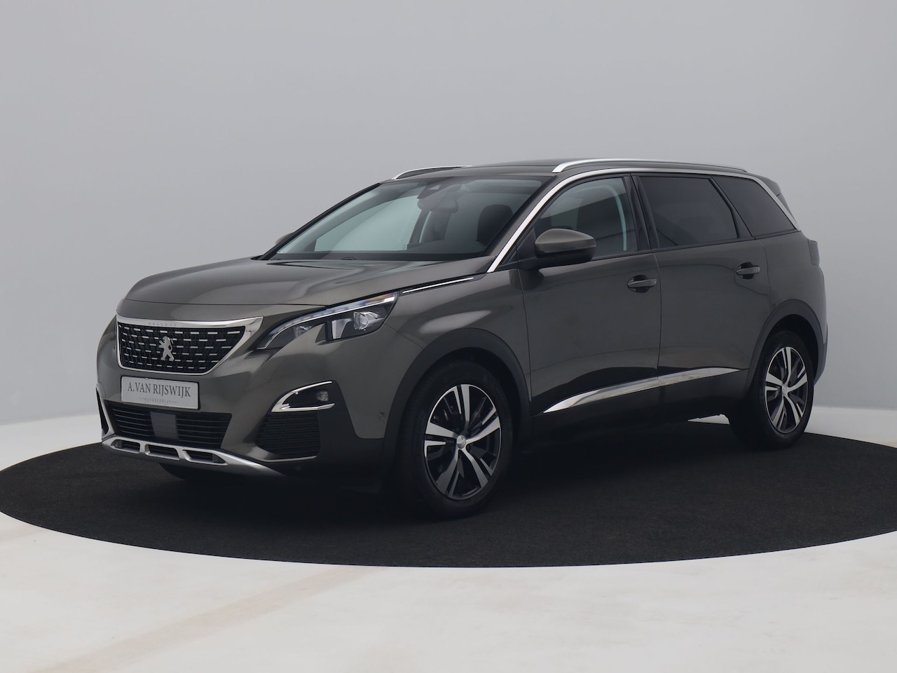 Peugeot 5008 - 1.2 PureTech 130 PK Automaat Allure 7-pers. | PANO | CAMERA | KEYLESS - AutoWereld.nl