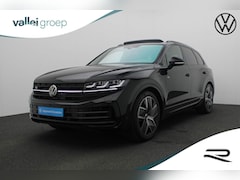 Volkswagen Touareg - 3.0 TSi 462PK tiptronic eHybrid 4MOTION R | Pano | Luchtvering | Trekhaak | Adaptief onder