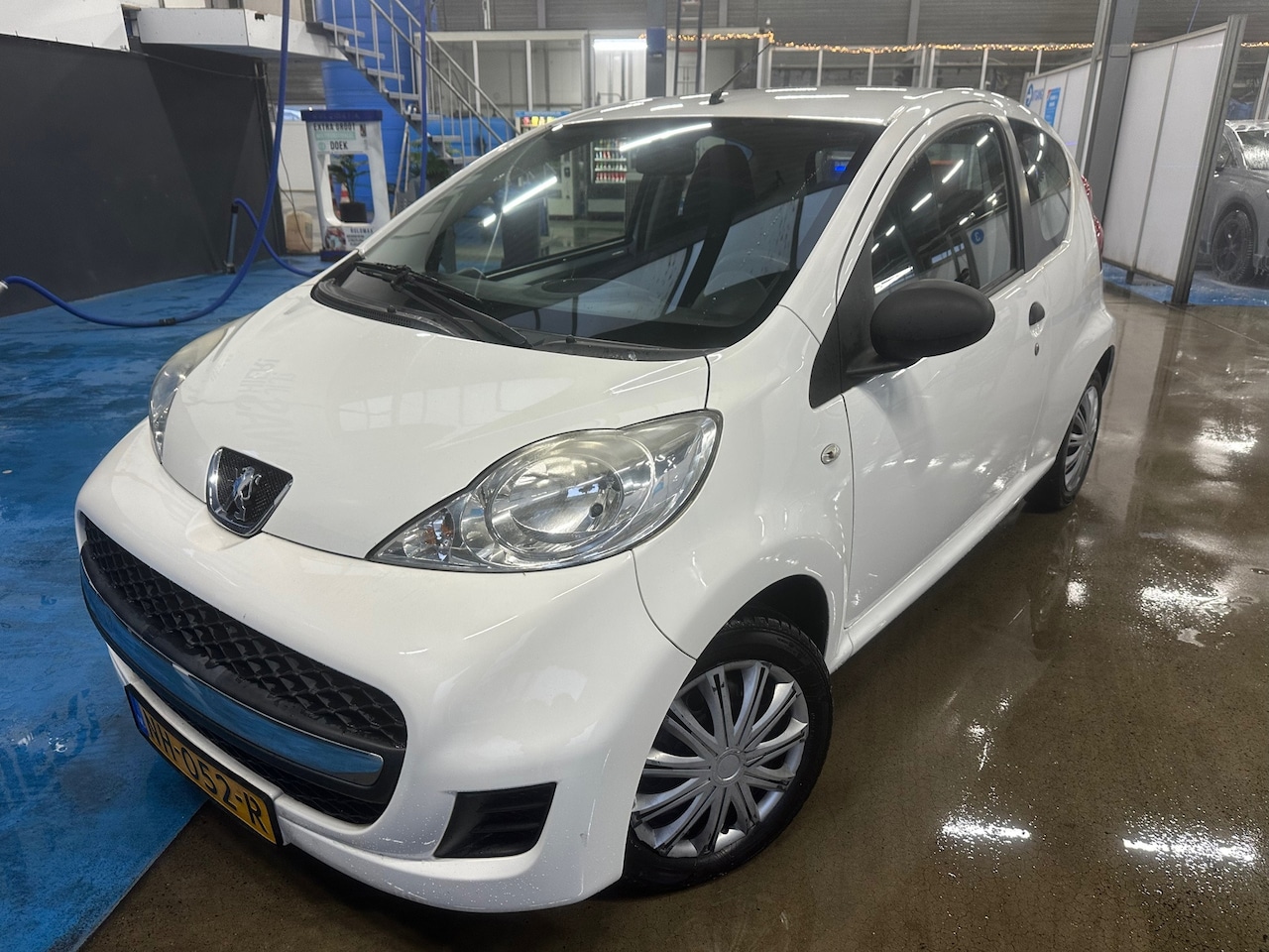 Peugeot 107 - MET JAAR APK! - AutoWereld.nl