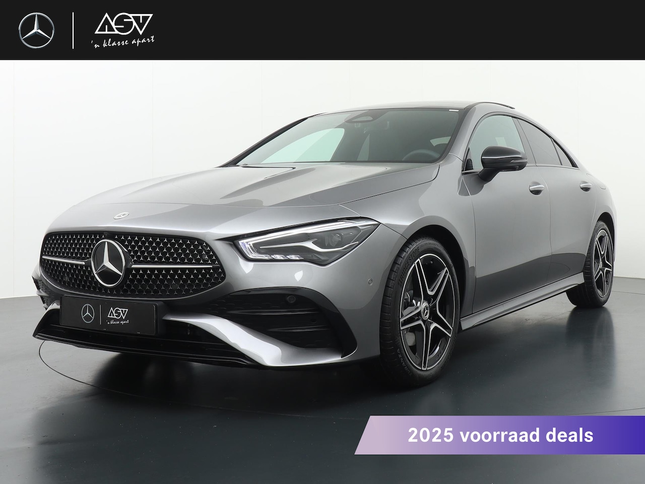 Mercedes-Benz CLA-Klasse - 180 AMG Line | Panorama - Schuifdak | 360° Camera | Nightpakket | DAB+ Radio | Sfeerverlic - AutoWereld.nl