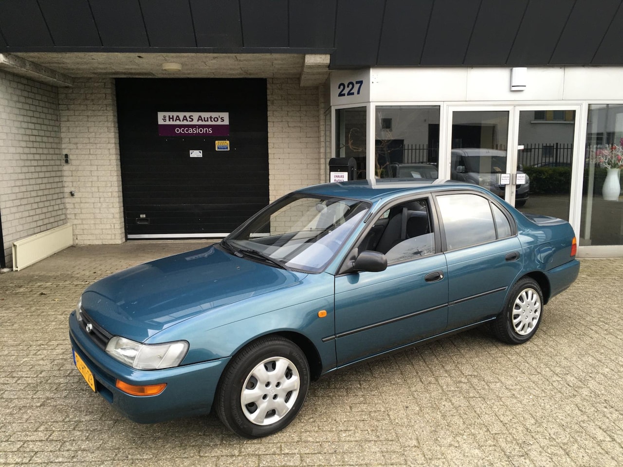 Toyota Corolla - 1.3 GXi / NL-AUTO+NAP / APK 2026 / 1e EIGENAAR / UNIEKE STAAT / 4 ELECTRISCHE RAMEN - AutoWereld.nl