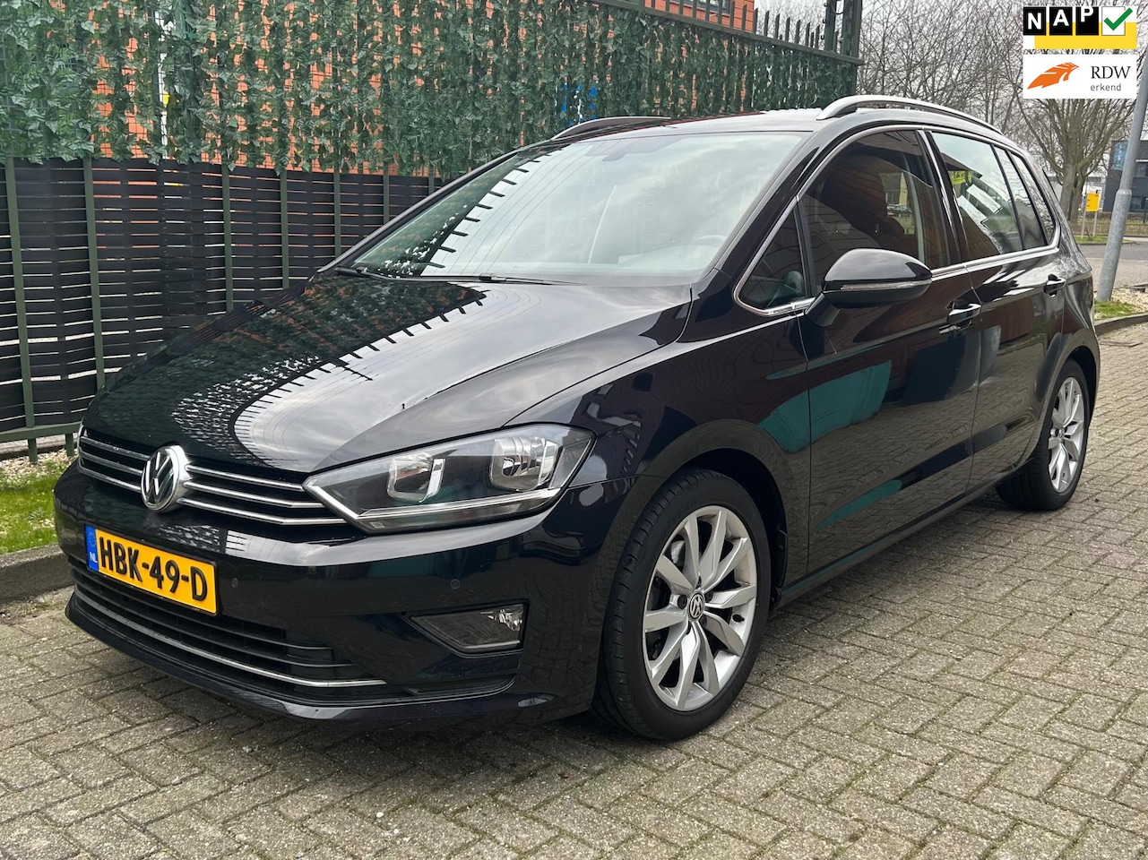 Volkswagen Golf Sportsvan - 2.0 TDI Highline 2016 DSG NAP|CAMERA - AutoWereld.nl