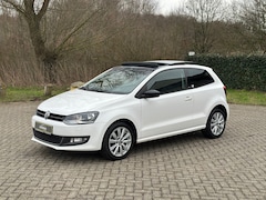 Volkswagen Polo - 1.2 High Line PANODAK I CLIMA I STOELVERW I NWE KETTING