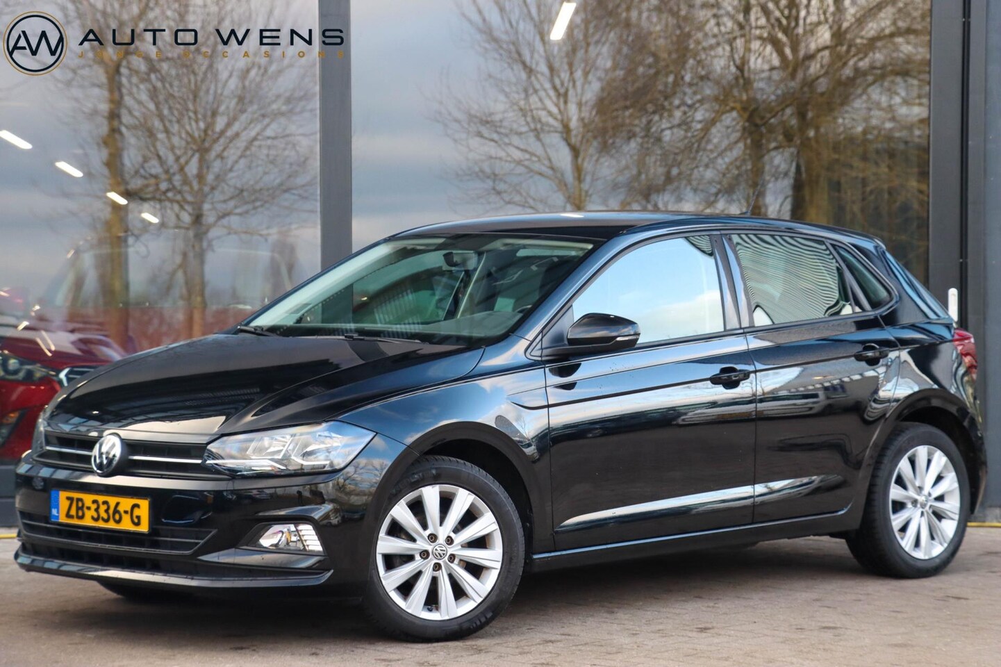 Volkswagen Polo - 1.0 Comfortline | Navigatie | Cruise | 16'' lichtmetaal | Carplay - AutoWereld.nl