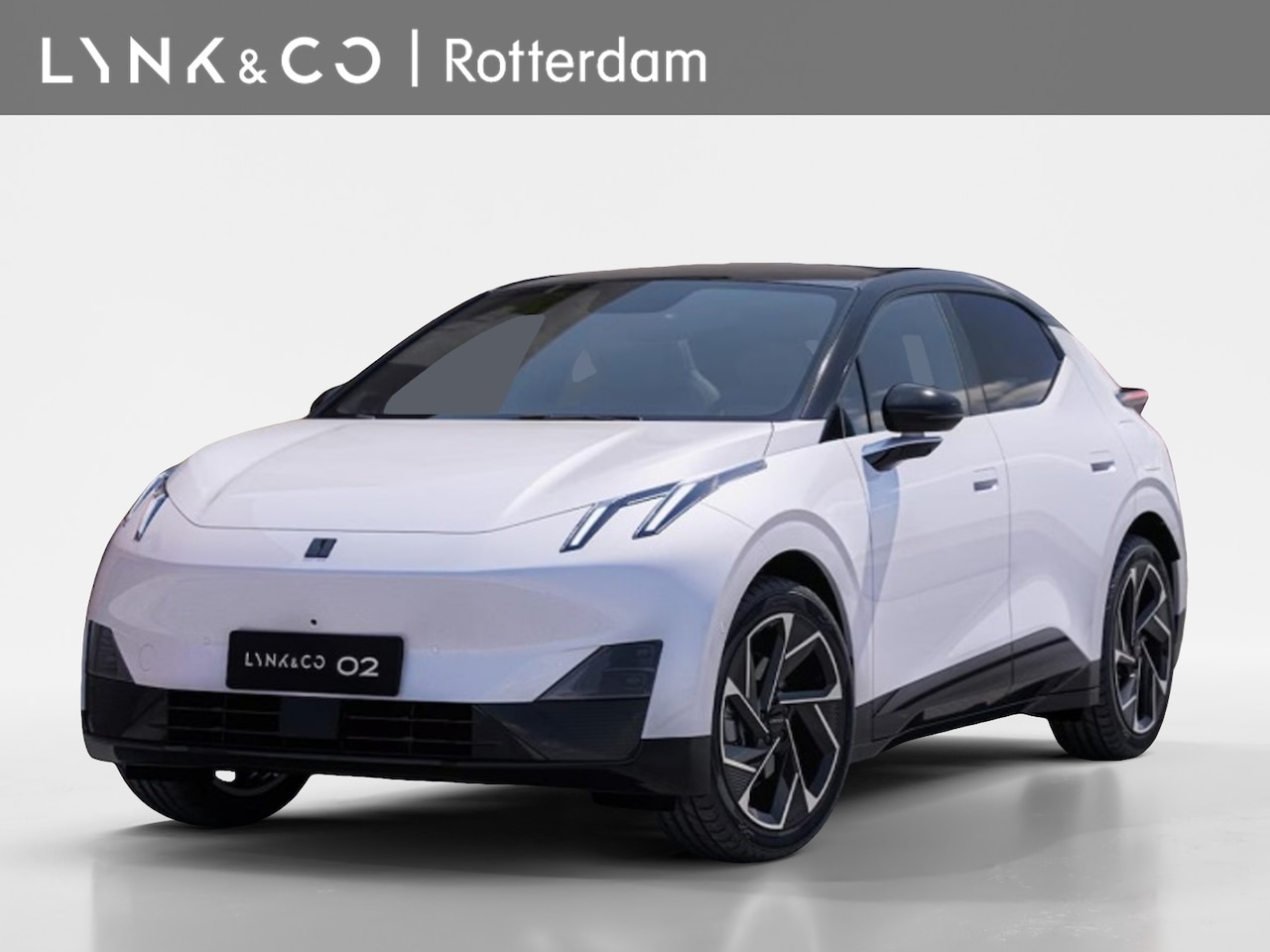 Lynk & Co 02 - | CRYSTAL WHITE | More 66 kWh | NIEUW! | Panoramadak | 360° Cam - AutoWereld.nl