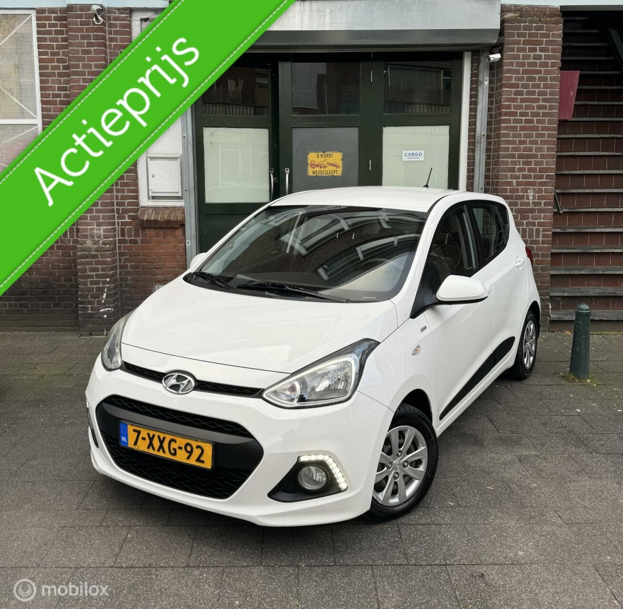 Hyundai i10 - 1.0i i-Motion Comfort Plus 1.0i i-Motion Comfort Plus - AutoWereld.nl