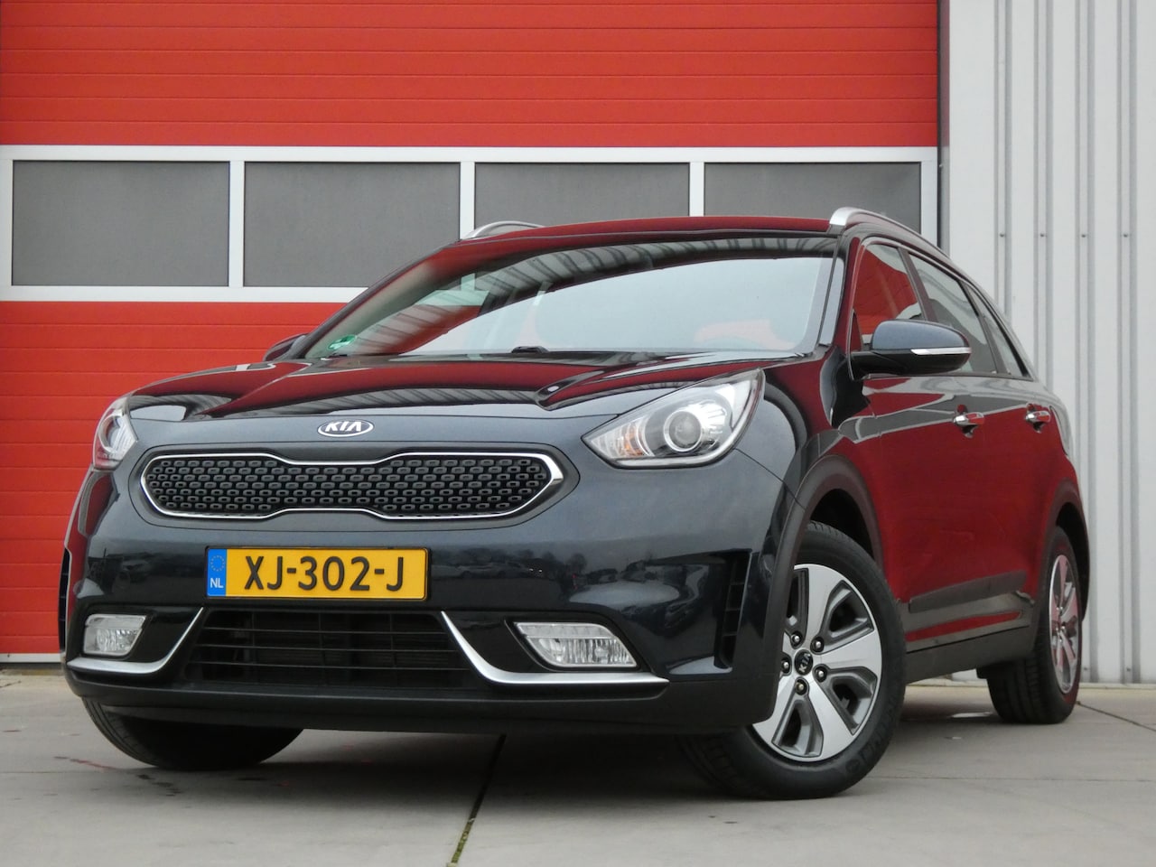 Kia Niro - 1.6 GDi Hybrid Dynamicline/ unieke km/ trekhaak! - AutoWereld.nl