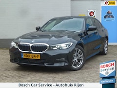 BMW 3-serie - 330e Sport-Line|Adaptive-Cruise|360-Camera|Sportstoelen|Live Cockpit Pro