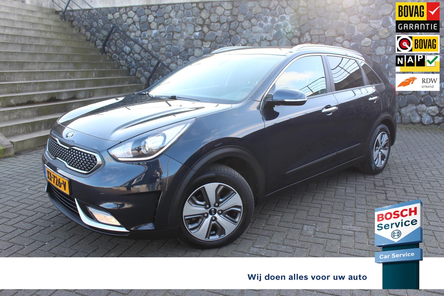 Kia Niro - 1.6 GDi Hybrid DynamicLine Dab Camera 1e eigenaar 1/2 leder trekhaak - AutoWereld.nl