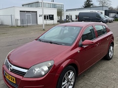 Opel Astra - 1.6 Edition