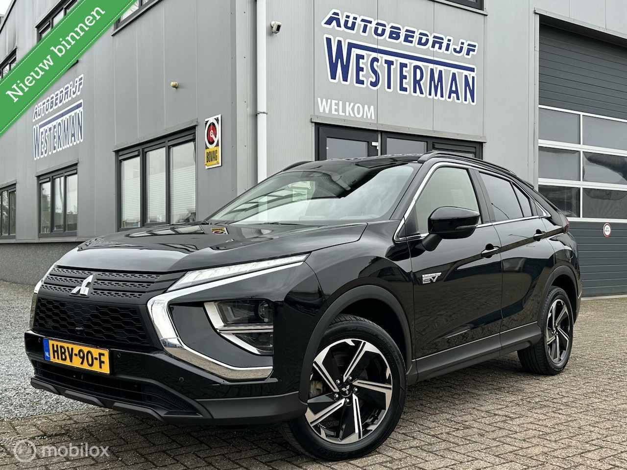 Mitsubishi Eclipse Cross - 2.4 PHEV Intense 49dkm Camera Keyless entry/go Carplay 18"Lmc etc. - AutoWereld.nl