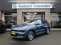 Lynk & Co 01 - 1.5 261PK 6.6Kwh LADEN 360-CAMERA PANO/SCHUIF INFINITY DAB NAVI CARPLAY STOELVERWARMING EL