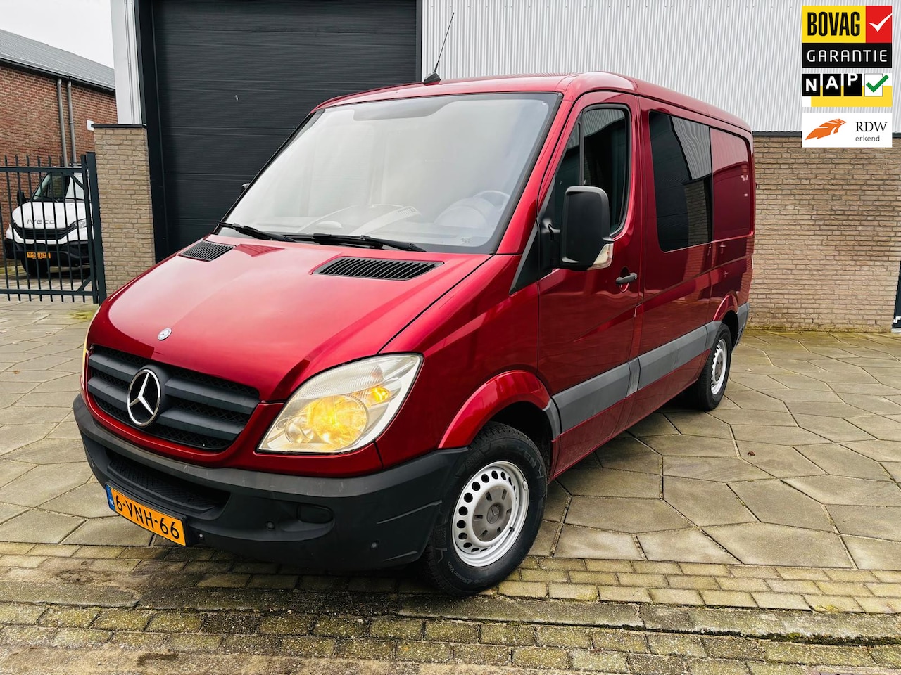 Mercedes-Benz Sprinter - 210 2.2 CDI 325 HD|L1H1|AUTOMAAT|INVALIDE/ROLSTOELBUS|AIRCO - AutoWereld.nl