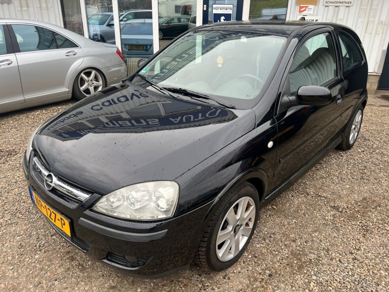 Opel Corsa - 1.2-16V Sport *** Nwe apk ** - AutoWereld.nl