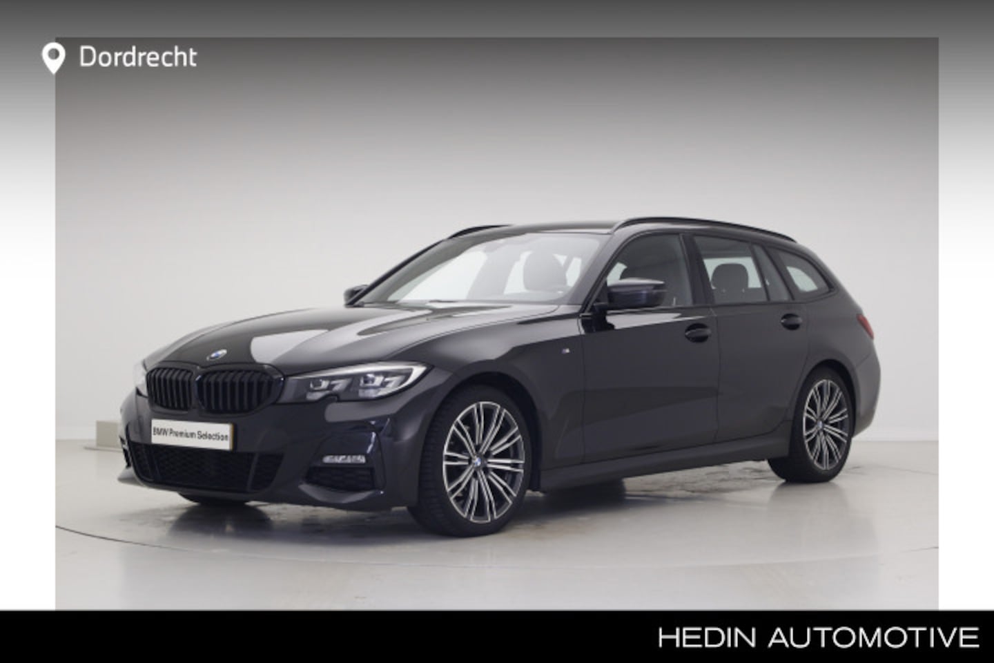 BMW 3-serie Touring - 318i M-Sport | Panorama | HiFi | 18" - AutoWereld.nl