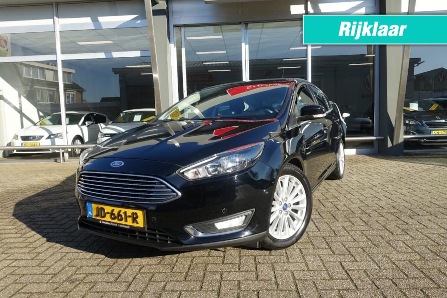 Ford Focus - 1.0 TITANIUM TREKHAAK (All in prijs) - AutoWereld.nl