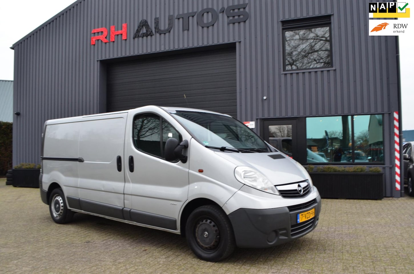 Opel Vivaro - 2.0 CDTI L2H1 DC | 2e eigenaar | Cruise | PDC - AutoWereld.nl