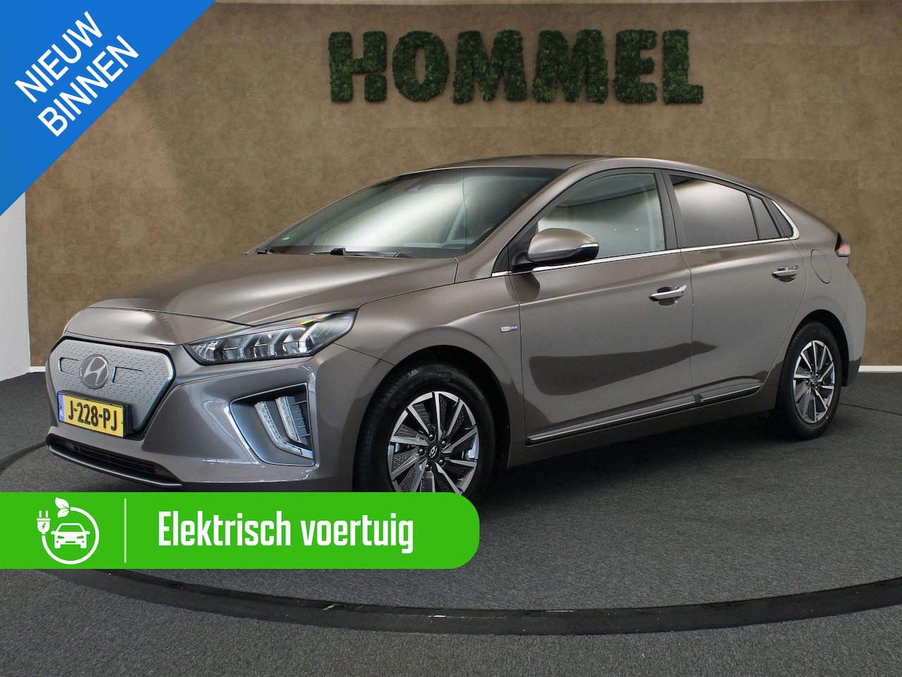 Hyundai IONIQ - Comfort EV 38 kWh - ORIGINEEL NEDERLANDSE AUTO - DEALER ONDERHOUDEN - 100% ELECTRISCH! - 3 - AutoWereld.nl