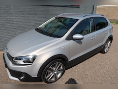 Volkswagen Polo - 1.2 TSI Cross Volledig dealer onderhouden