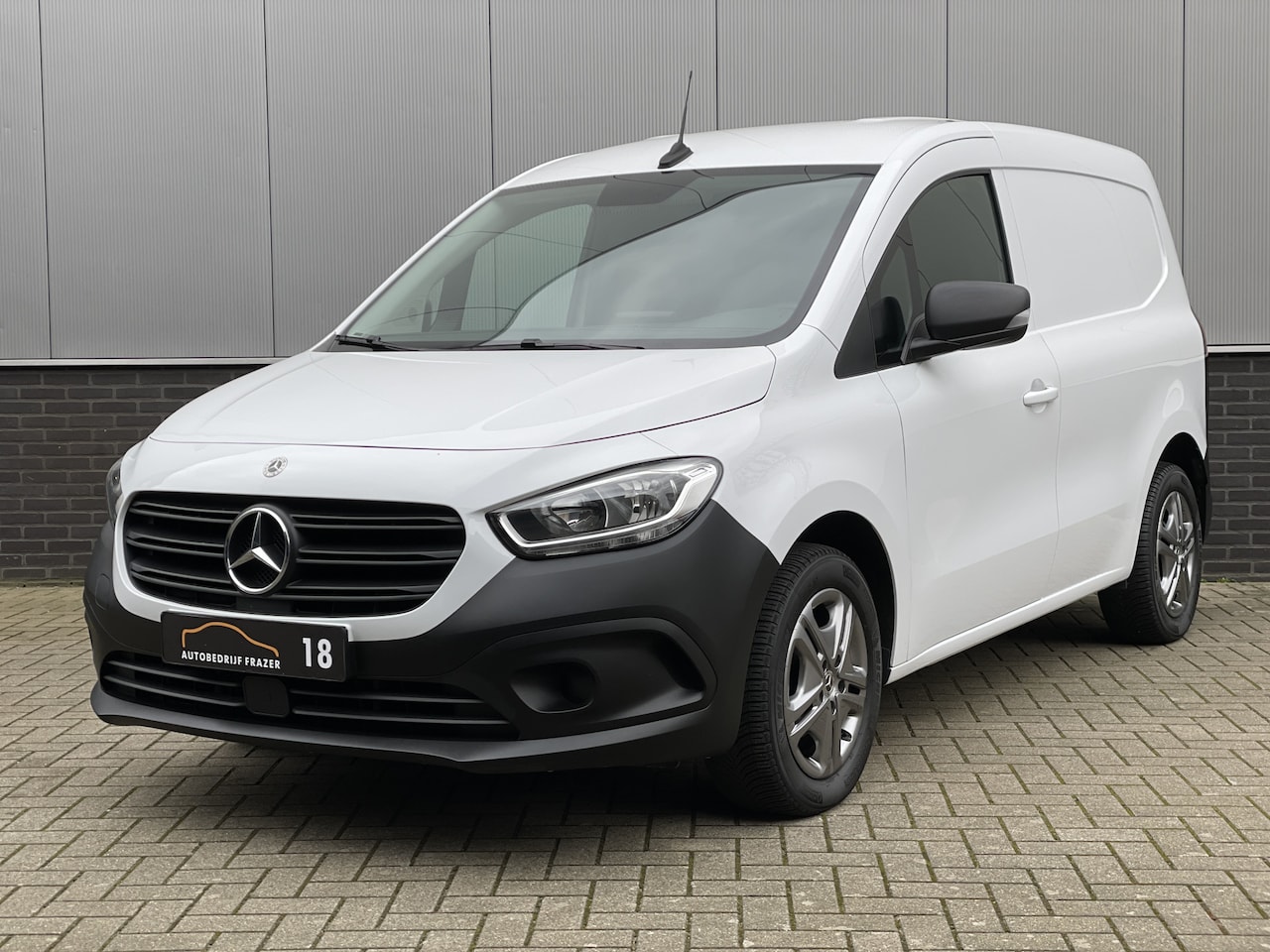 Mercedes-Benz Citan - 110 CDI L1 PRO LUXE / LADENKAST ACHTERZIJDE / RIJKLAAR - AutoWereld.nl