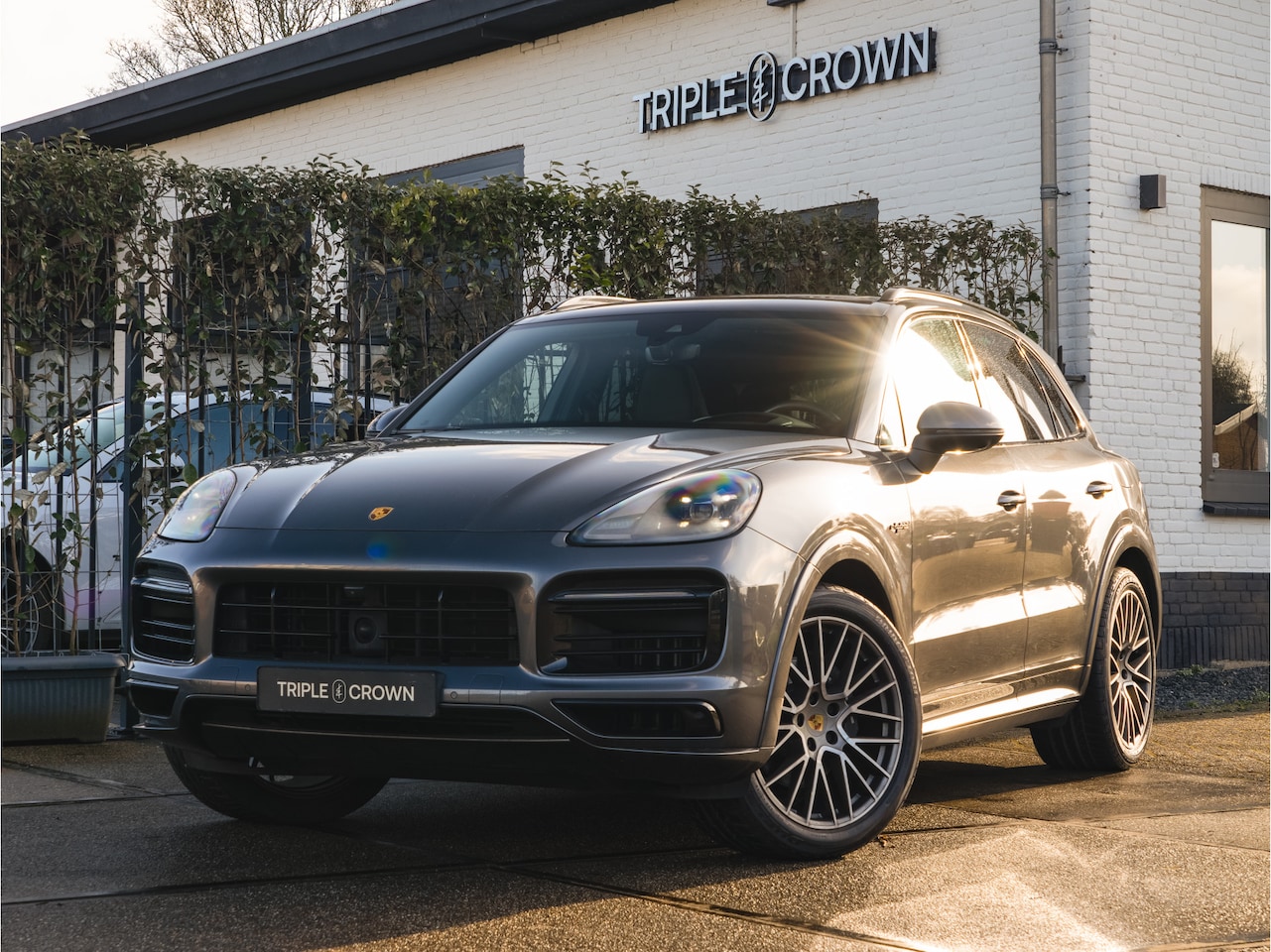 Porsche Cayenne - 3.0 E-Hybrid | Sport-Chrono | Sport-Design | Bose | Adaptieve-Sportstoelen - AutoWereld.nl