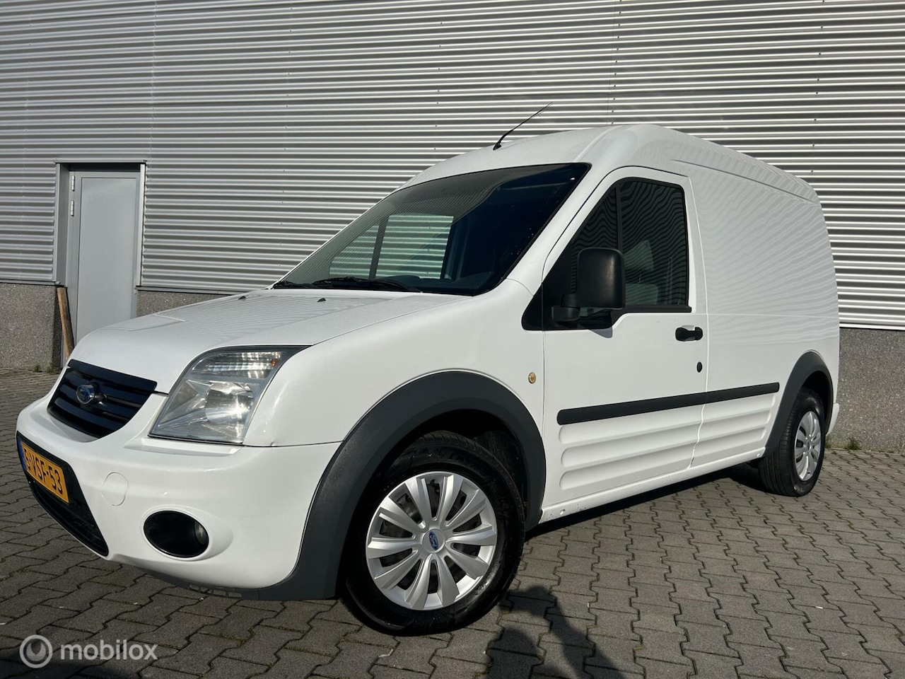 Ford Transit Connect - T230L 1.8 TDCi Trend T230L 1.8 TDCi Trend - AutoWereld.nl