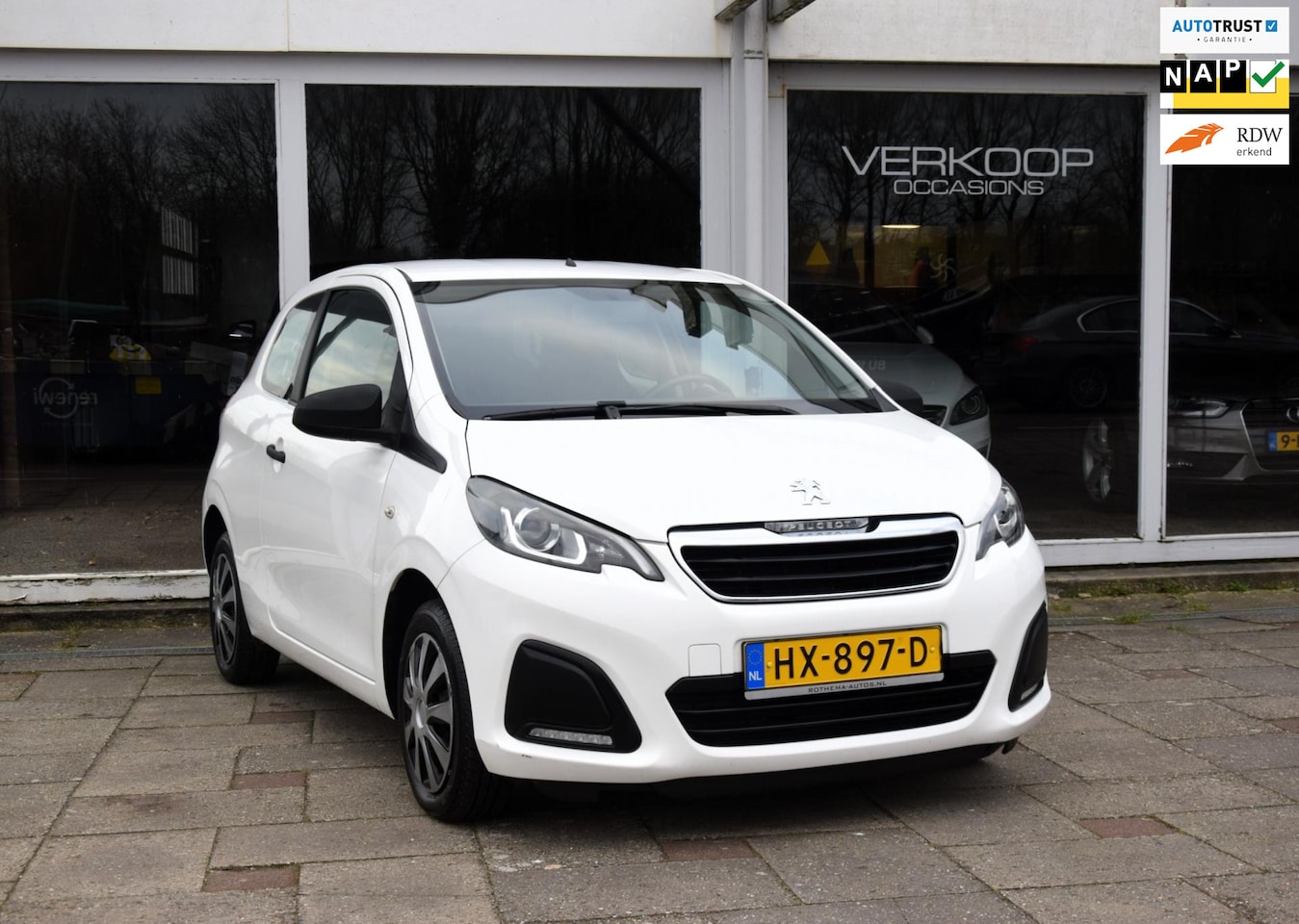 Peugeot 108 - 1.0 e-VTi Junior 1.0 e-VTi Junior - AutoWereld.nl