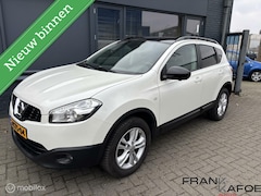 Nissan Qashqai - 1.6i 360 Camera ECC NAVI 17"LM PANO PDC Privacy glas Parelmoer