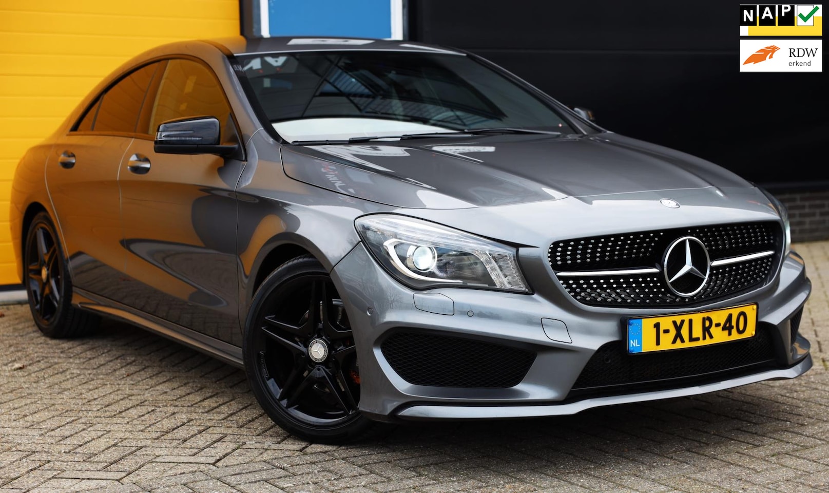 Mercedes-Benz CLA-Klasse - 180 AMG Edition / AUT / Cruise Control / Camera / F1 Flippers / Navi / Led / Pdc / Xenon - AutoWereld.nl