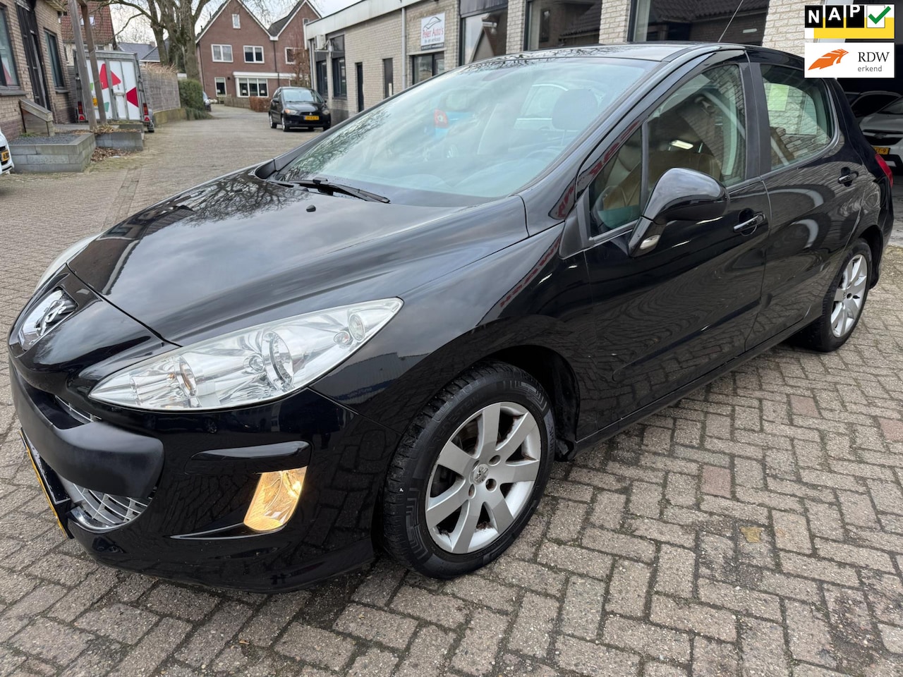 Peugeot 308 - 1.6 VTi Style AIRCO LM VELGEN ORG 159018 KM NAP O.H BOEKJES VOLLEER BOMVOLLE RIJDT EN SCHA - AutoWereld.nl