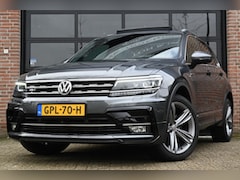 Volkswagen Tiguan - 2.0 TSI 4Motion 2x R-LINE PANO Trekhaak Virtual '17